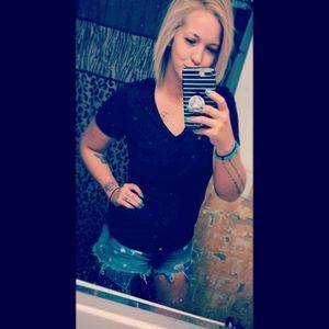 Meet your Posher, Liane